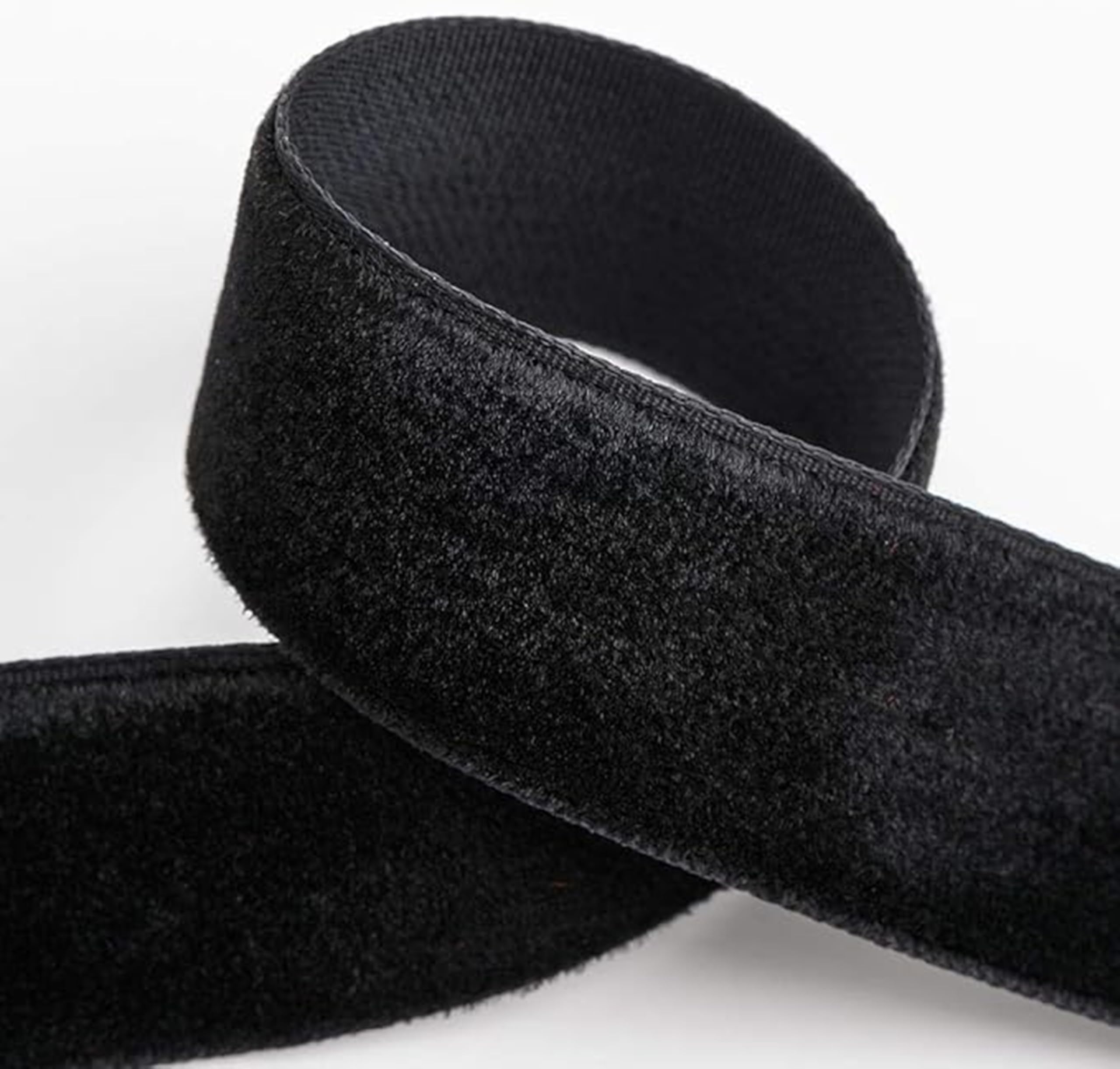 Italian Options Velvet Ribbon, Luxury, Single-Face Velvet Ribbon for Crafting, Christmas, Bows, Hair, Cakes, Weddings, Ornaments, Gift Wrapping, Flowers, 16mm 10 Metre Roll, Black