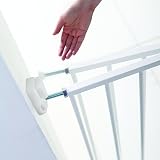 Munchkin Lindam Easy Close Metal Baby Safety Gate 64.5-102cm view 3