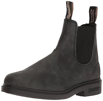 navy blundstone boots