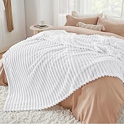 Bedsure GentleSoft White California King Size