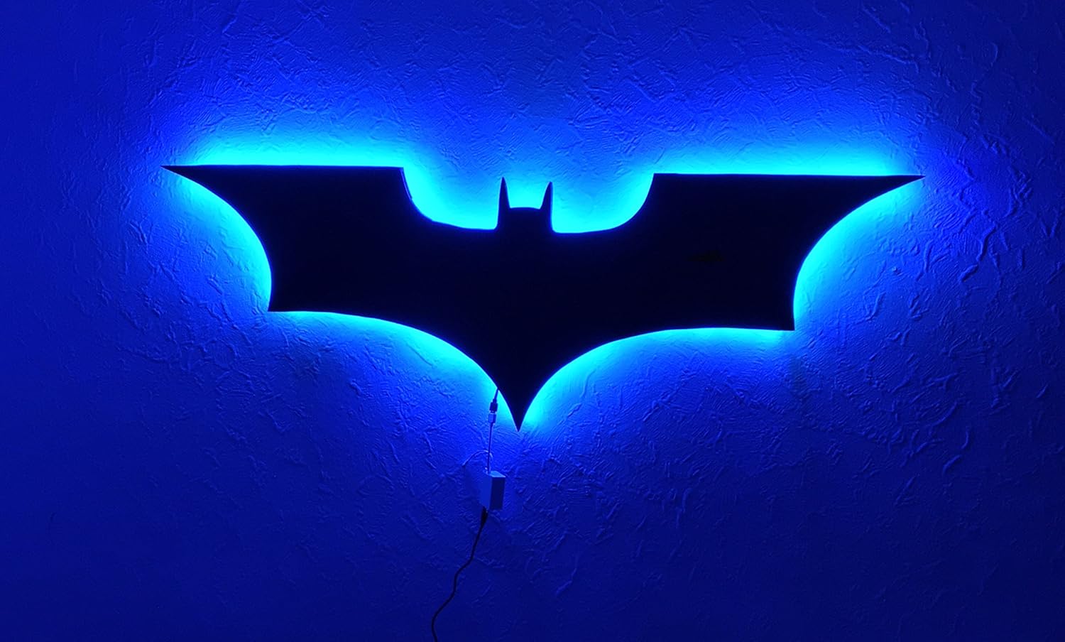 Dc Comics Batman Logo Batman Led Wall Light Colorful Rgb Usb Led Mirror Light Remote Control Projection Night Light Suitable For Bedroom Ktv Corridor Background Wall Etc Colorful Amazon Co Uk Lighting