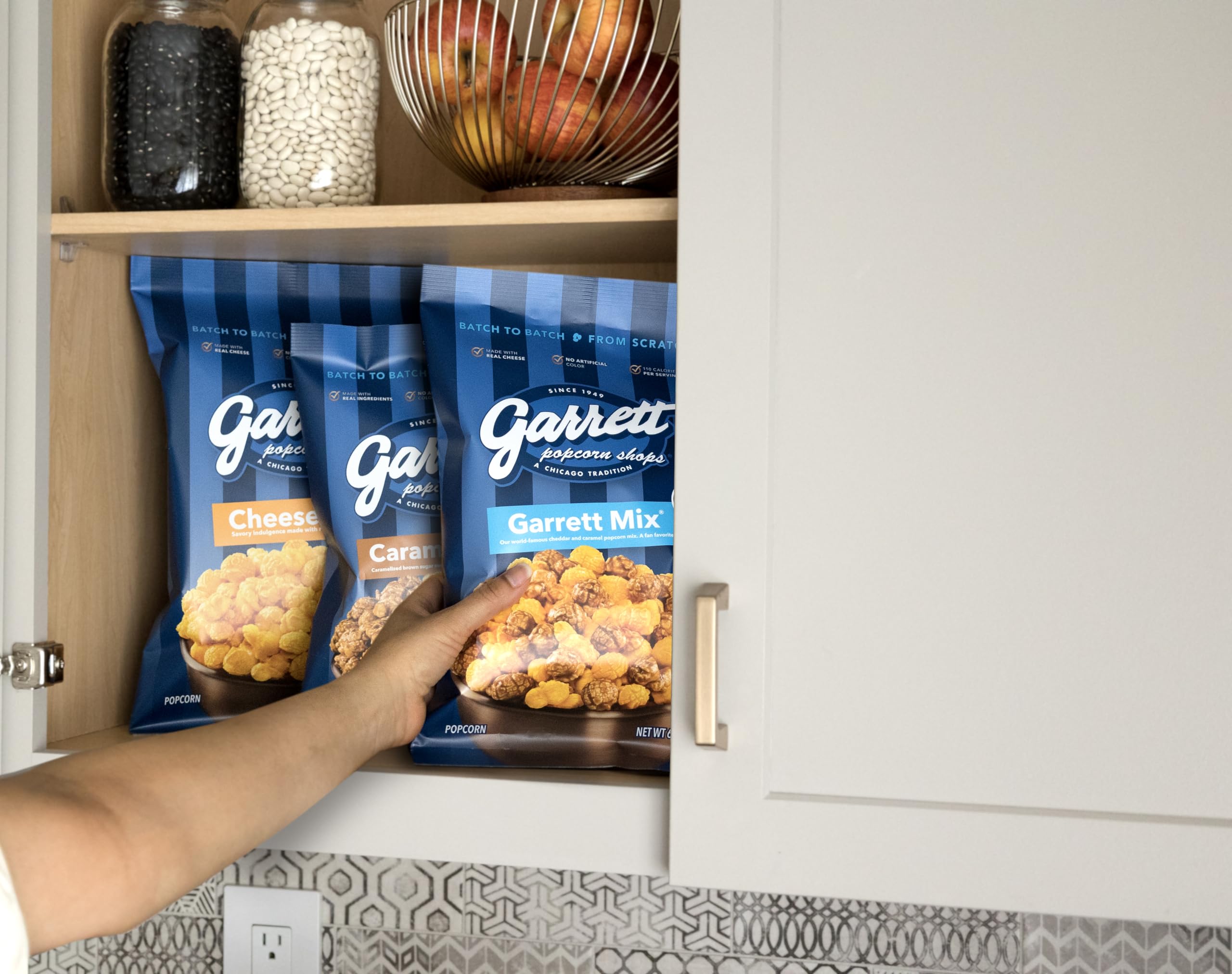 Garrett Popcorn Garrett Mix, 6.0oz, 4 Bags, Cheese and Caramel Gourmet