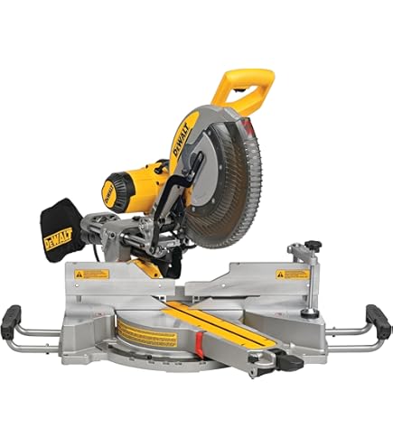 さわでぃ 10 in. 120V 60 Hz 15A 5000 RPM Master Mechanic Slide Miter