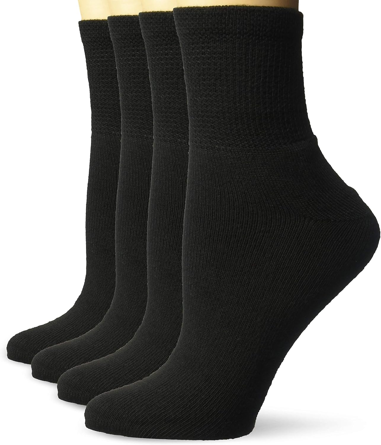 Dr. Scholl's Women's 4 Pack Diabetic and Circulatory Non Binding Ankle Socks: Clothing