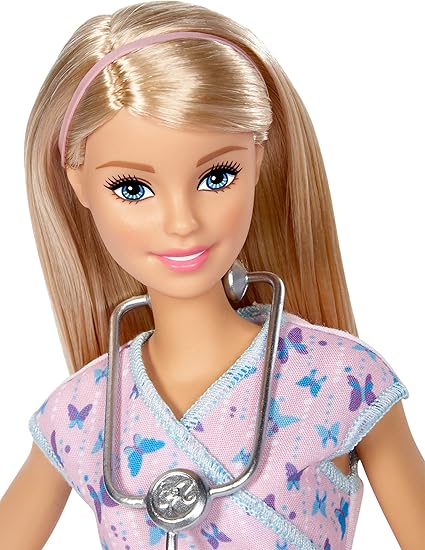 barbie enfermera amazon