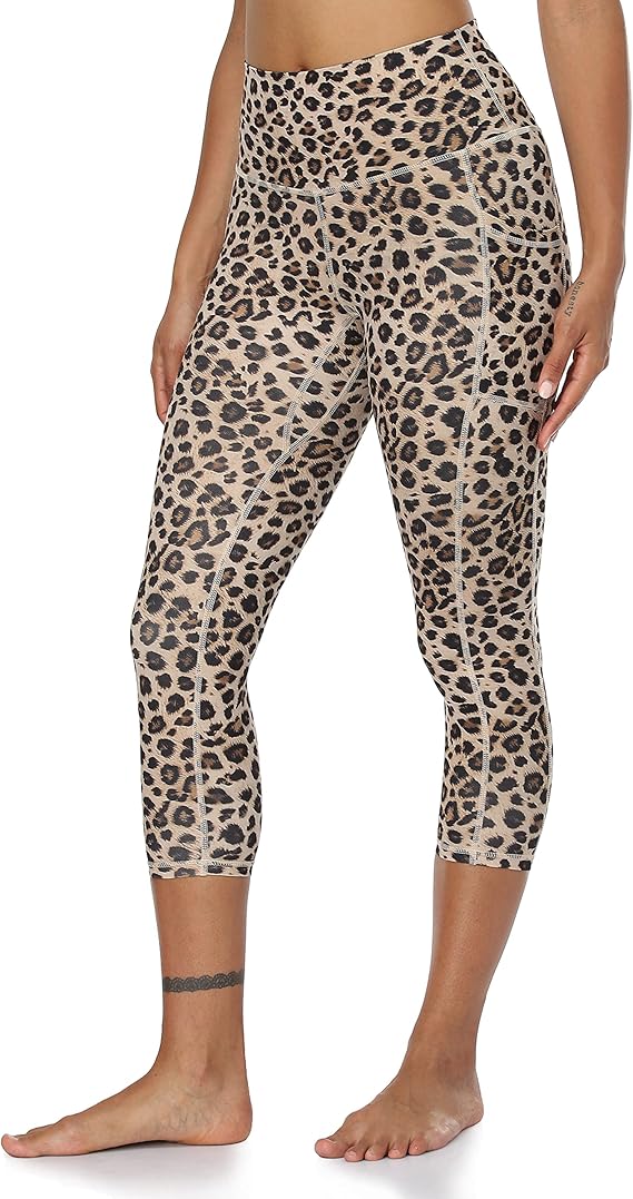 Colorfulkoala Women's High Waisted Yoga Capris 21" Inseam Leggings with