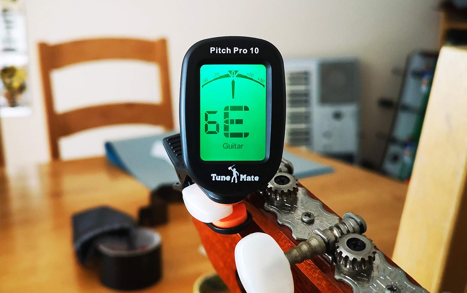Ukulele & Guitar Clip On Tuner. Battery Included. Also for Bass Violin, Banjo - Image 5