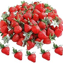 50 Fraises Artificielles En Plastique Réalistes - Pour Déco De Gâteaux, Fêtes, Photos, Vitrines - Couleur Rouge Vif, Facile à Nettoyer