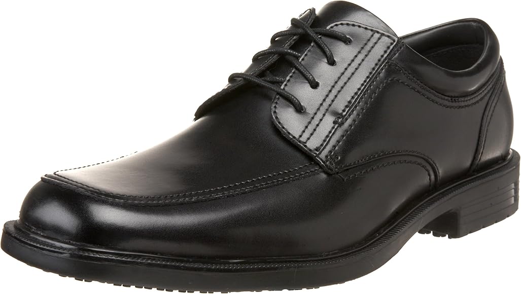 dockers non slip shoes