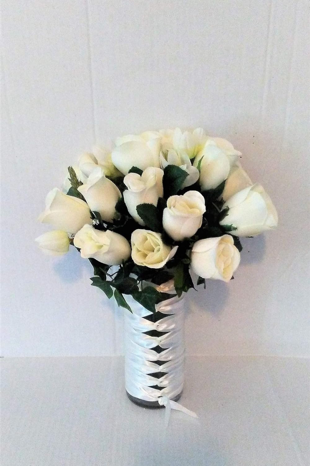 Amazon Com A Daila White Roses Silk Flower Arrangement Kitchen Dining