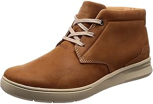 cat sixpoint chukka boot