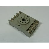 IDEC Relays SR2P-06 8 PIN SNAP ON RAIL RELAY SCKT