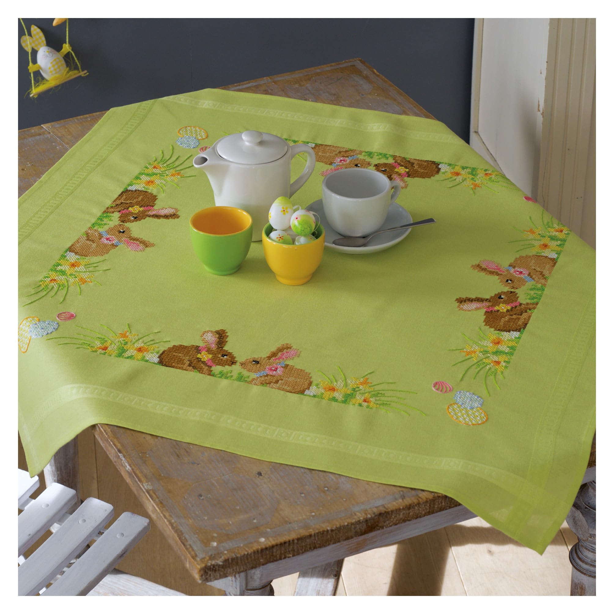 Vervaco Tablecloth: Easter Bunnies, Polyester Cotton, Assorted, 40 x 2 x 20 cm