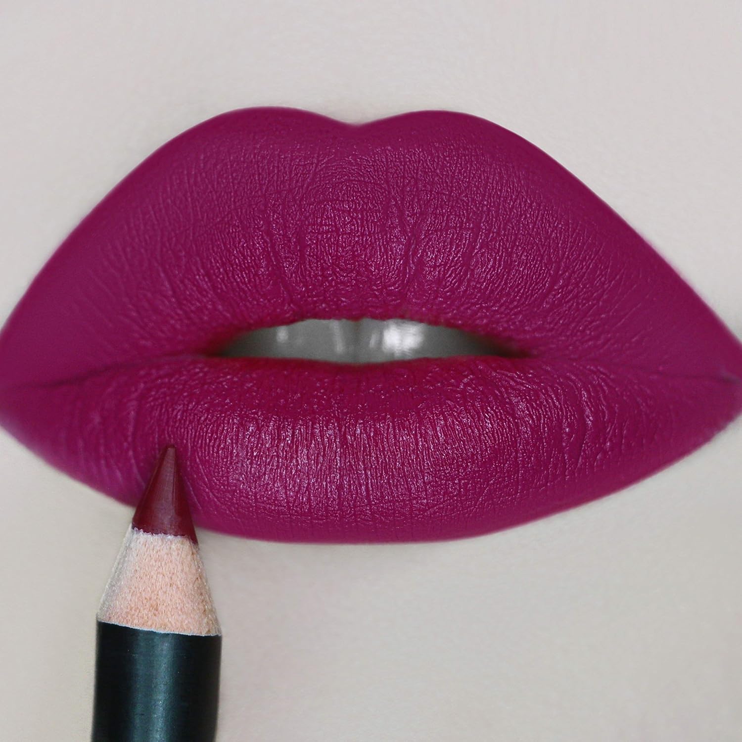 Jonteblu Lip Liner Pencil (Plum)