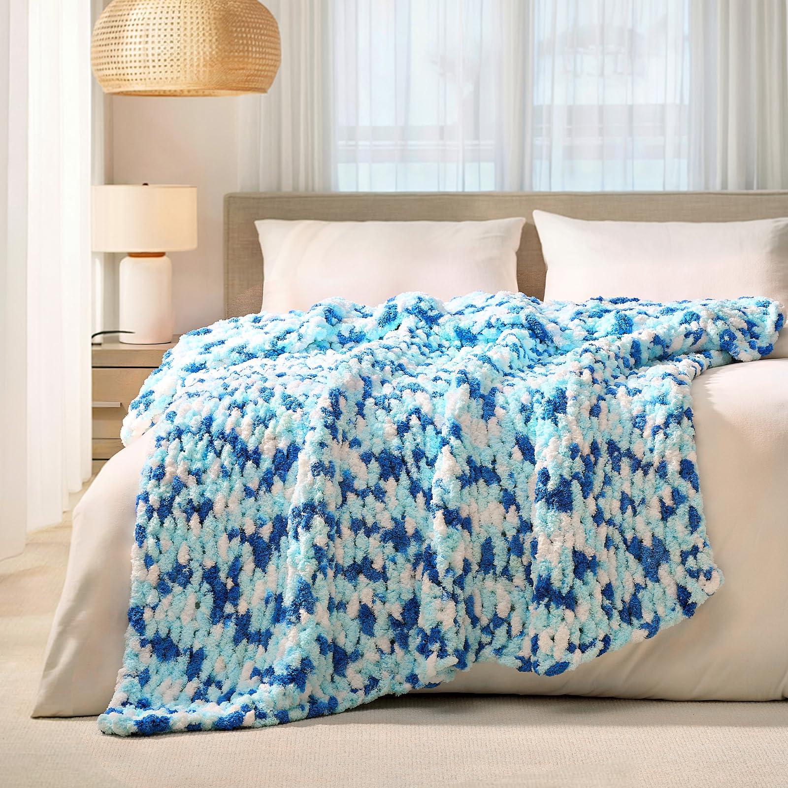 L'AGRATY Chunky Knit Blanket