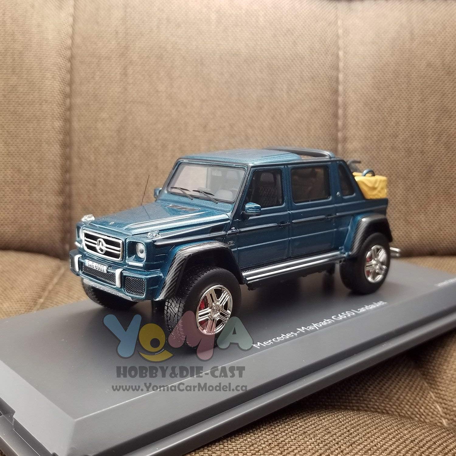 Schuco 450900400 450900400-Mercedes-Maybach G650, 1:43, Model Car, Model Vehicle, Blue/Metallic - Image 3