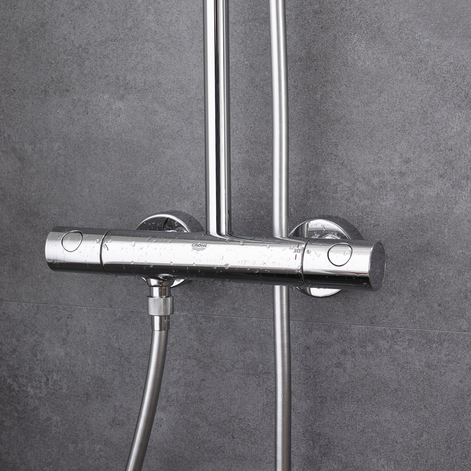 GROHE 27922000 New Tempesta Cosmopolitan 160 Shower System with