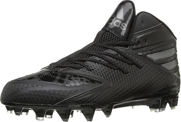 freak mid molded cleats