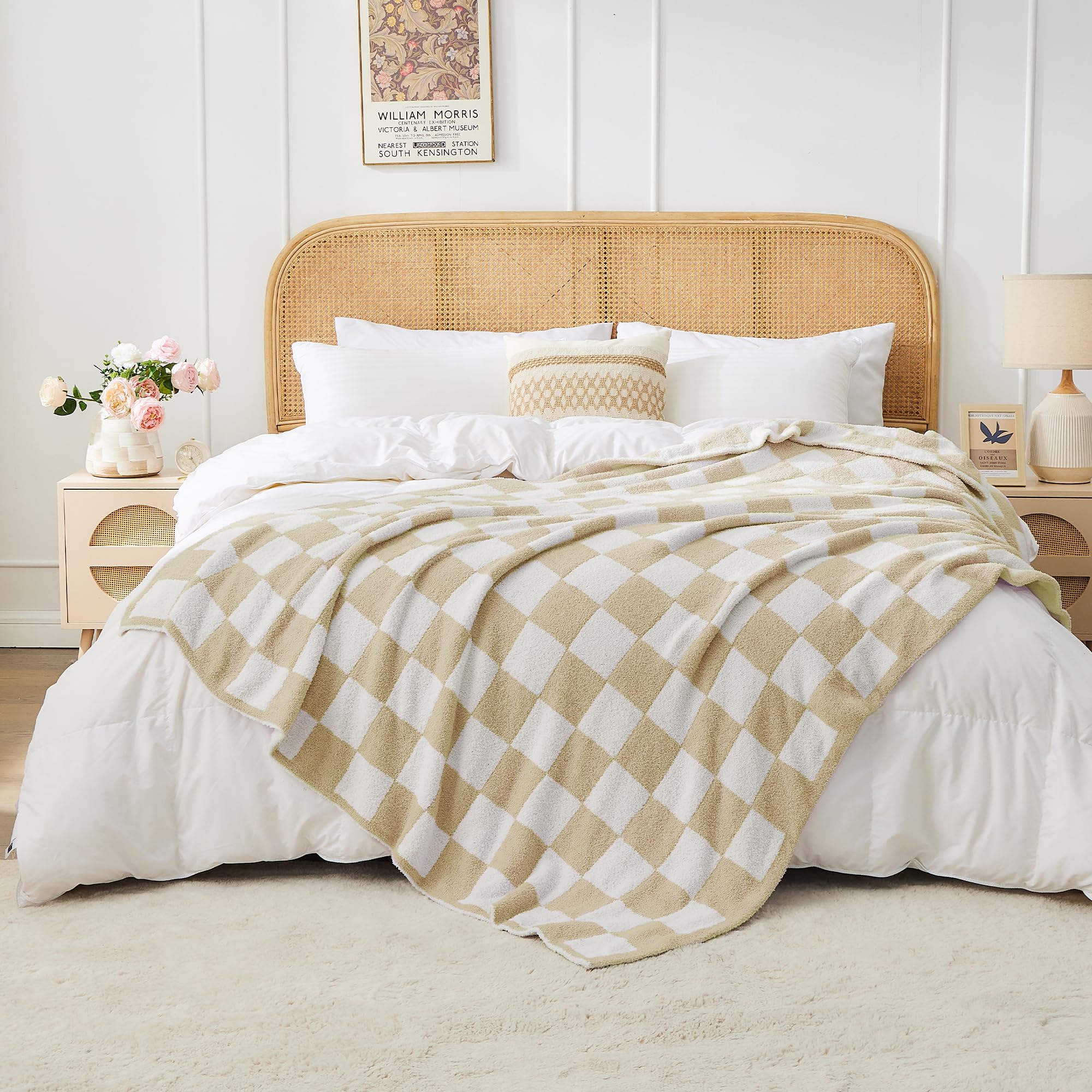 JOOJA Soft Cozy Checkerboard Beige Blanket Fluffy Knit Throw Blanket for Couch Plaid Checkered Beige 60x80 in