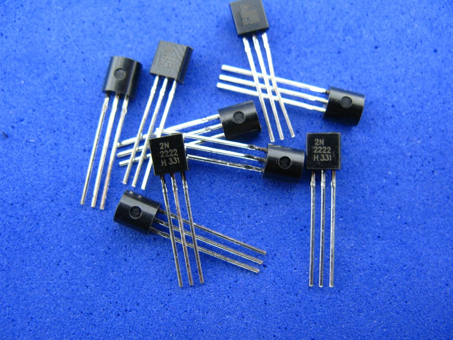 1000pcs DIP Transistor 2N2222, TO92 NEW Industrial