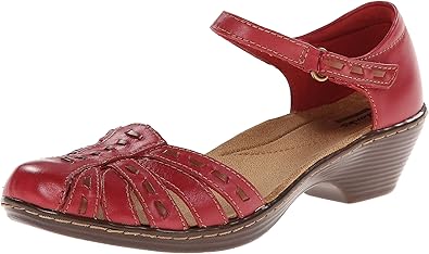 clarks red sandals amazon