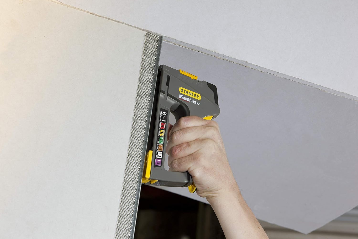 Stanley Fatmax FMHT670868 “TR75” Hand Stapler and Nailer, Black BigaMart