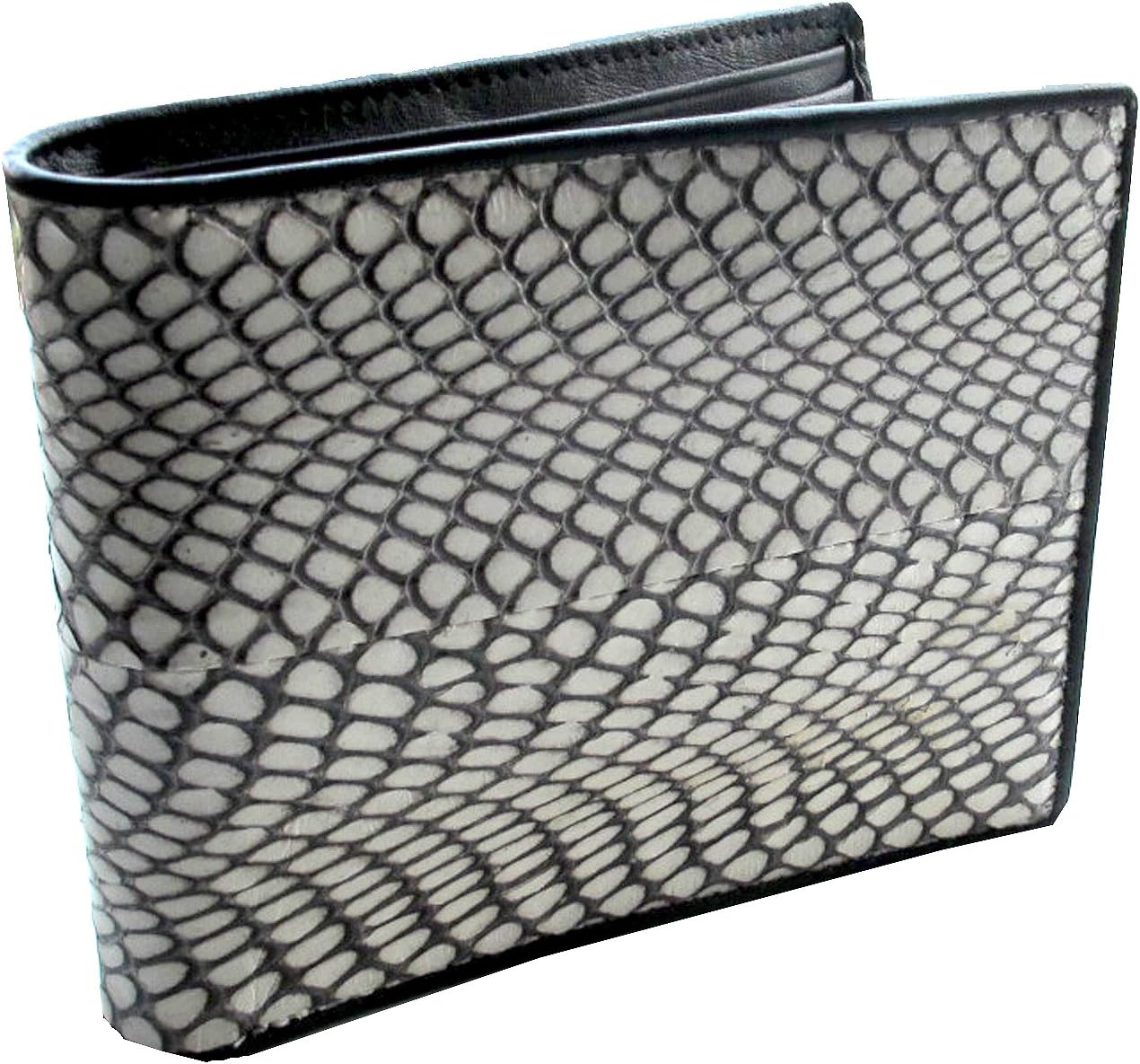 MEN 'S WALLET GENUINE COBRA SIZE = 3.5 x 4.4 INCHES 3 COMPARTMEAT 1 WITH ZIPPED 8 CARDIT CARD 1 ID FOR WINDOW 1 COIN POCKET WITHZIP