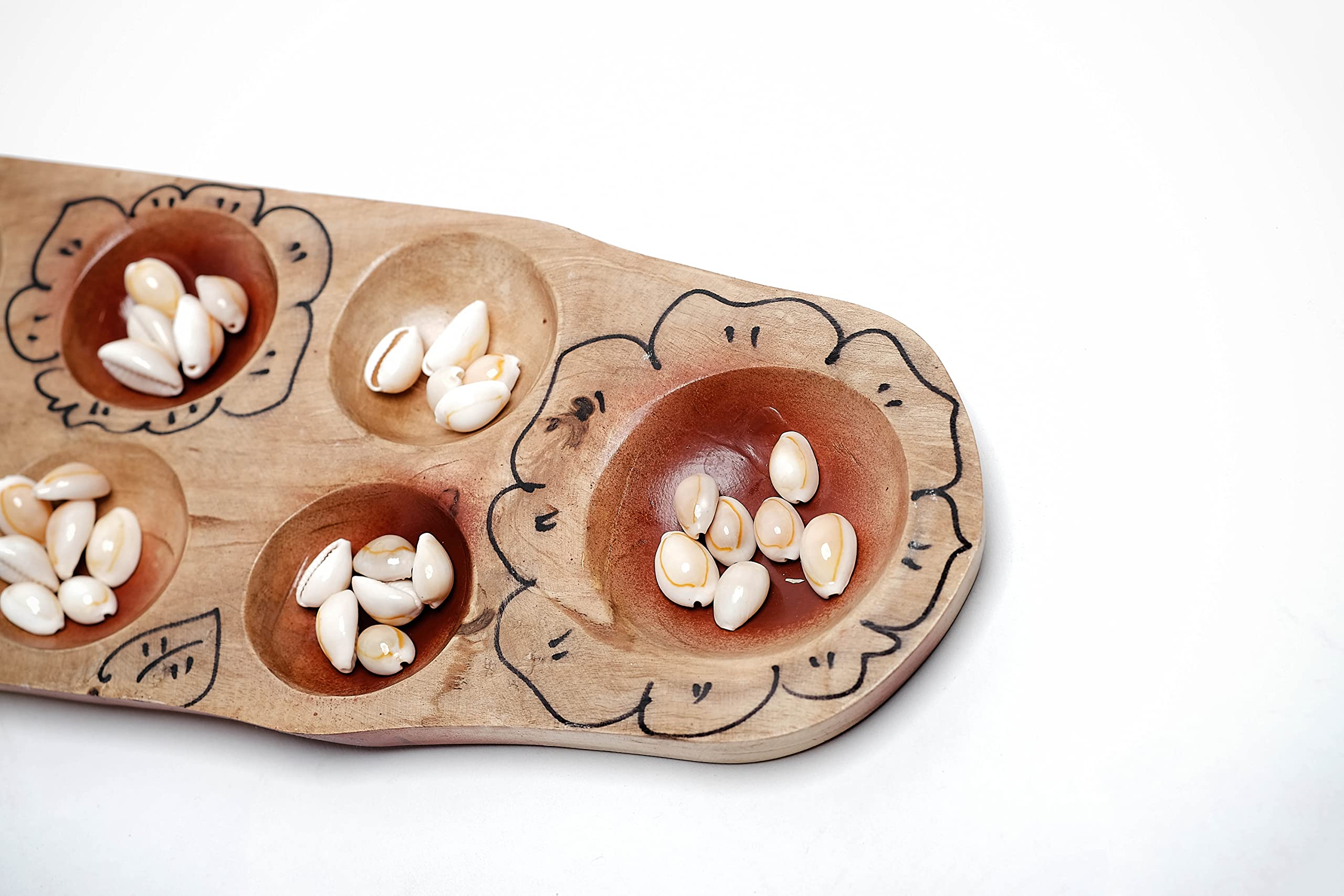 Sunka Shells Mua Sungka Filipino Board Game with Shells trên Amazon Mỹ chính hãng ...