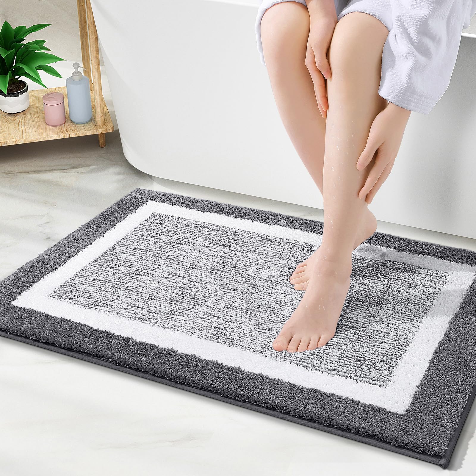 smiry Microfiber Non-Slip Bath Mats for Bathroom, Extra Soft Absorbent Bathroom Mats Rugs, Machine Washable Quick Dry Floor Mats, 50 x 75 cm, Dark Grey