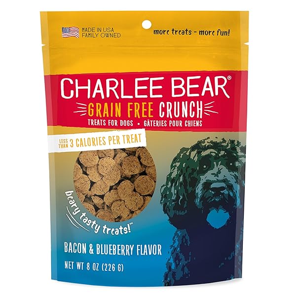 CHARLEE BEAR GRAIN FREE CRUNCH DOG TREATS, BACON & BLUEBERRY FLAVOR, 8 OZ