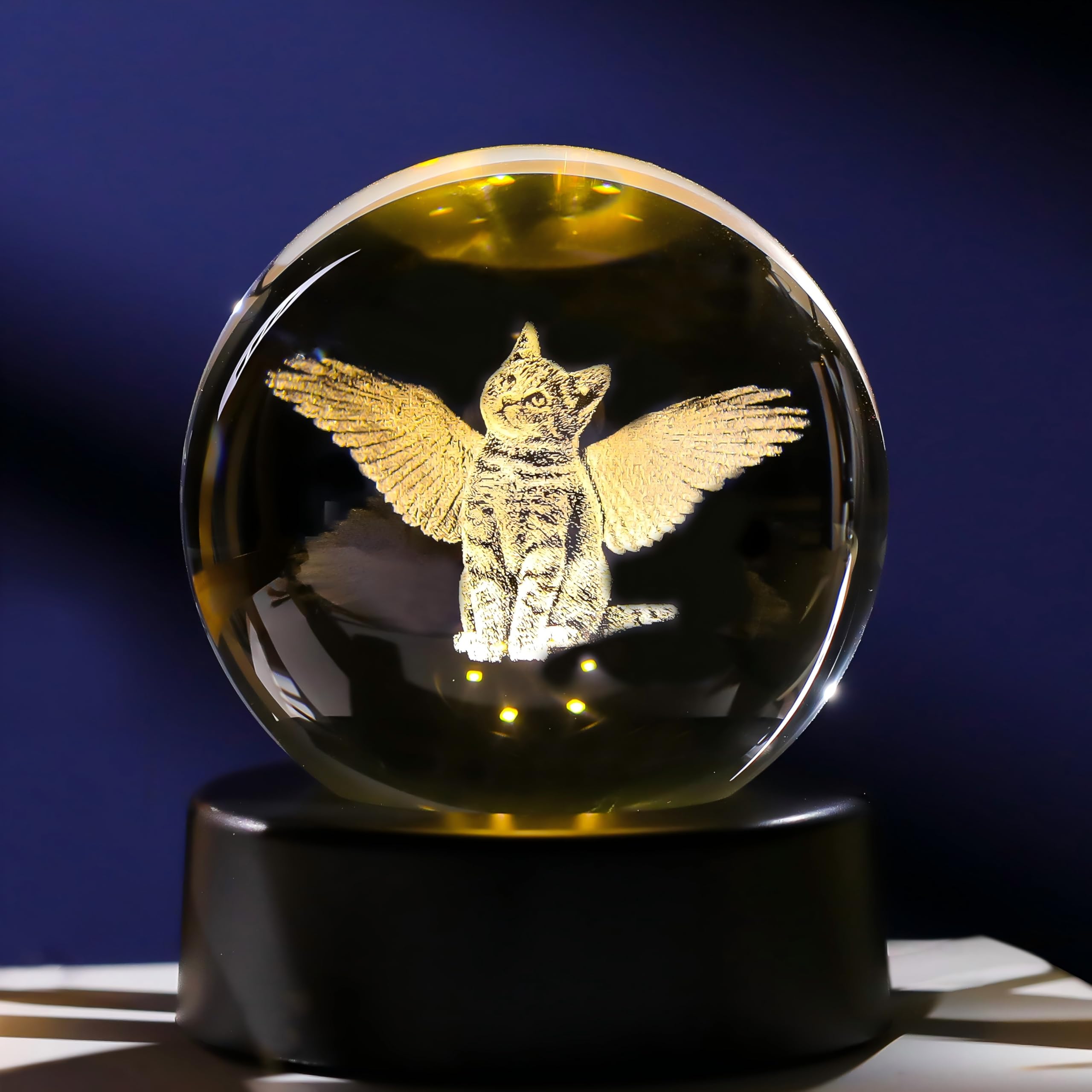 Ornalrist 6cm Crystal Ball Engraved 3D Cute Cat with Angel Wings Figurine Paperweight with LED Light Base, Cat Memorial Bereavement Gifts for Loss of Cat