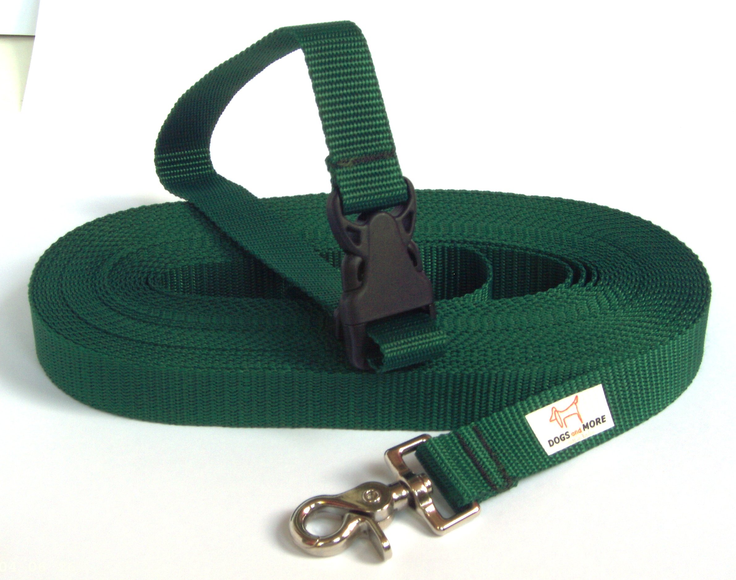 DOGS and MORE – EXTENDABLE Tracking/Training/Recall Leash with RELEASABLE wrist strap - 15 Meter (Green, 25 mm wide)