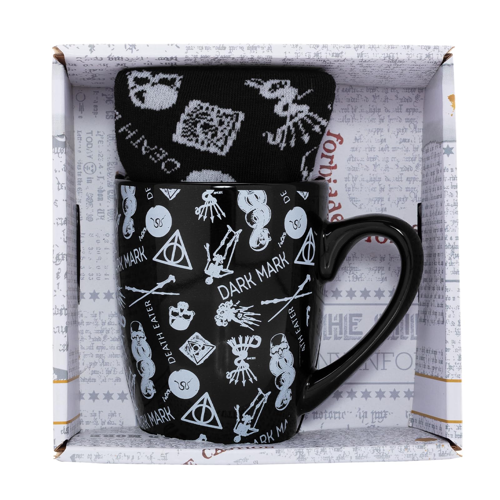 Pyramid International Harry Potter (Dark Arts) Female Mug & Cozy Sock Set - Unique Gift for Female Potterheads - Durable Ceramic Mug and Cozy Socks