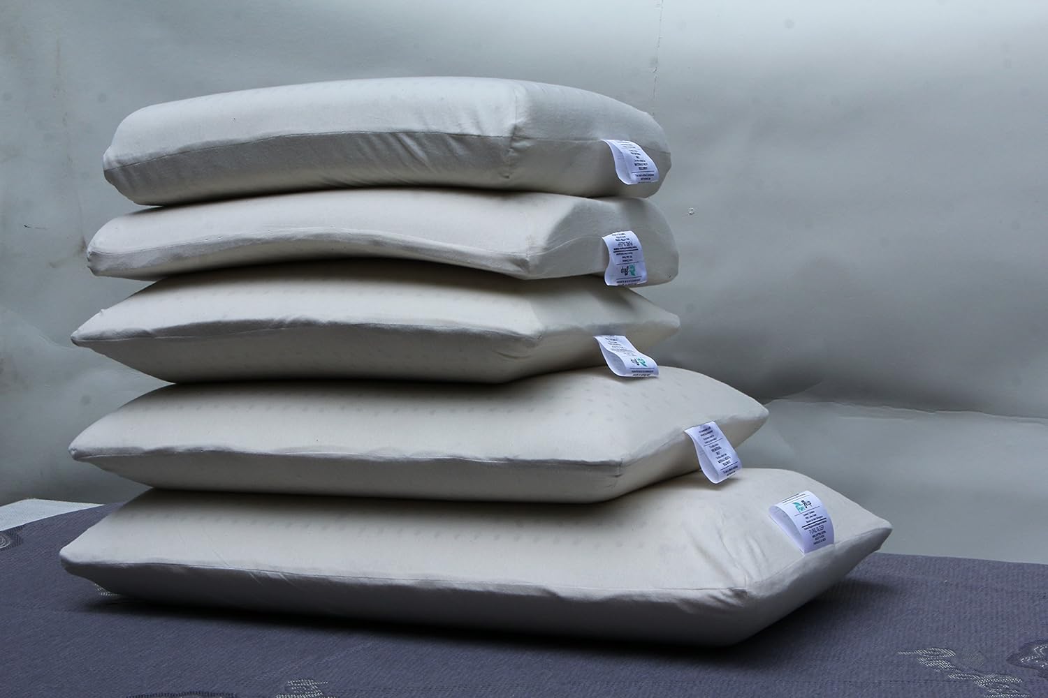 Comfort VFOAM Pillow SOAP/Box Shaped Soft But Firm Enough to Support