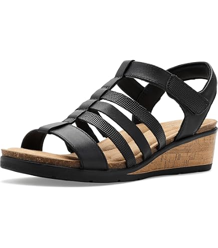 Amazon.com | Clarks Womens Emily 2 Mist Black Nubuck 6 Wide