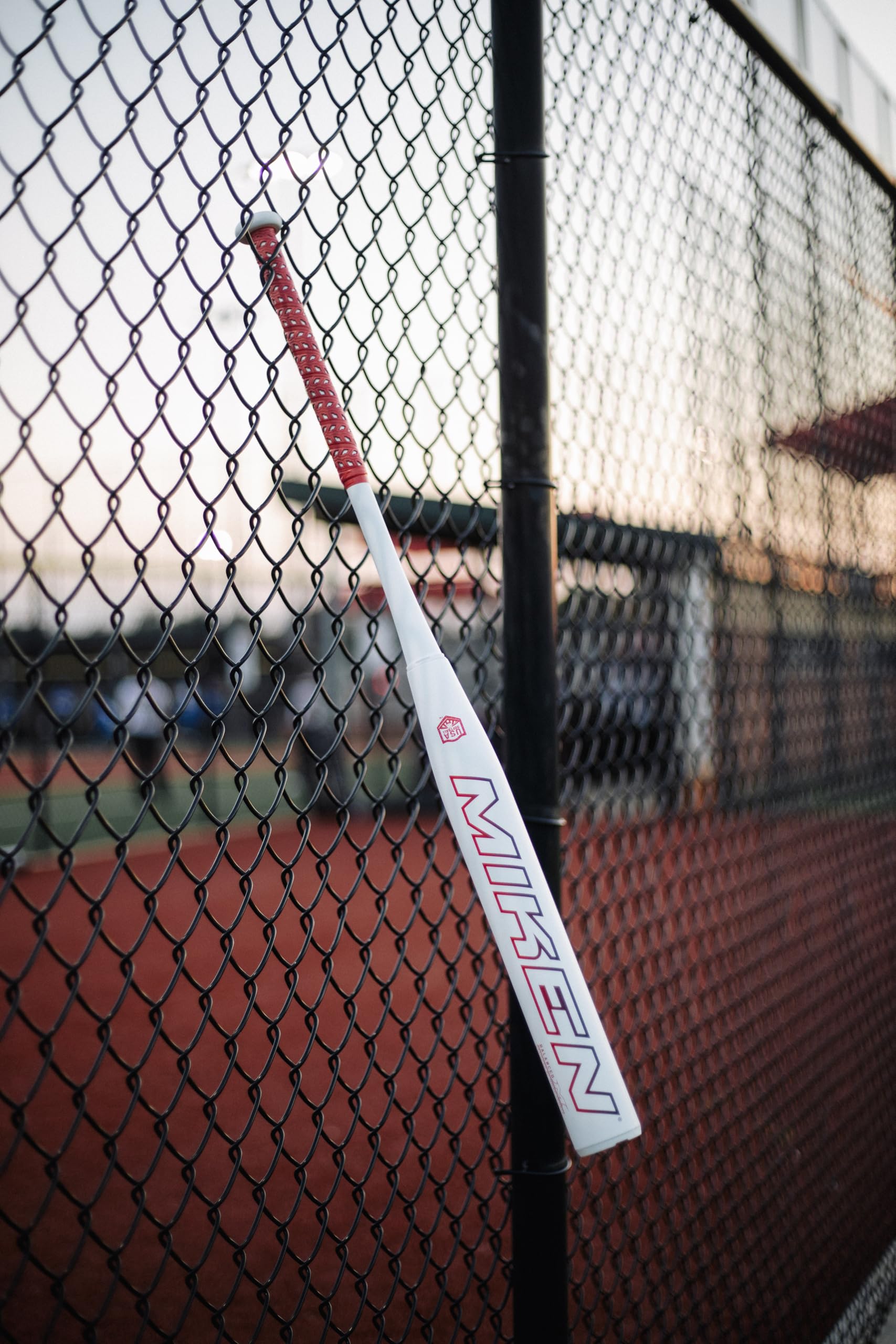 Condition photo showing New/Like New for miken | 2025 | kp23 slowpitch softball bat | usa/asa | 12.75" barrel | balanced | 25 oz.