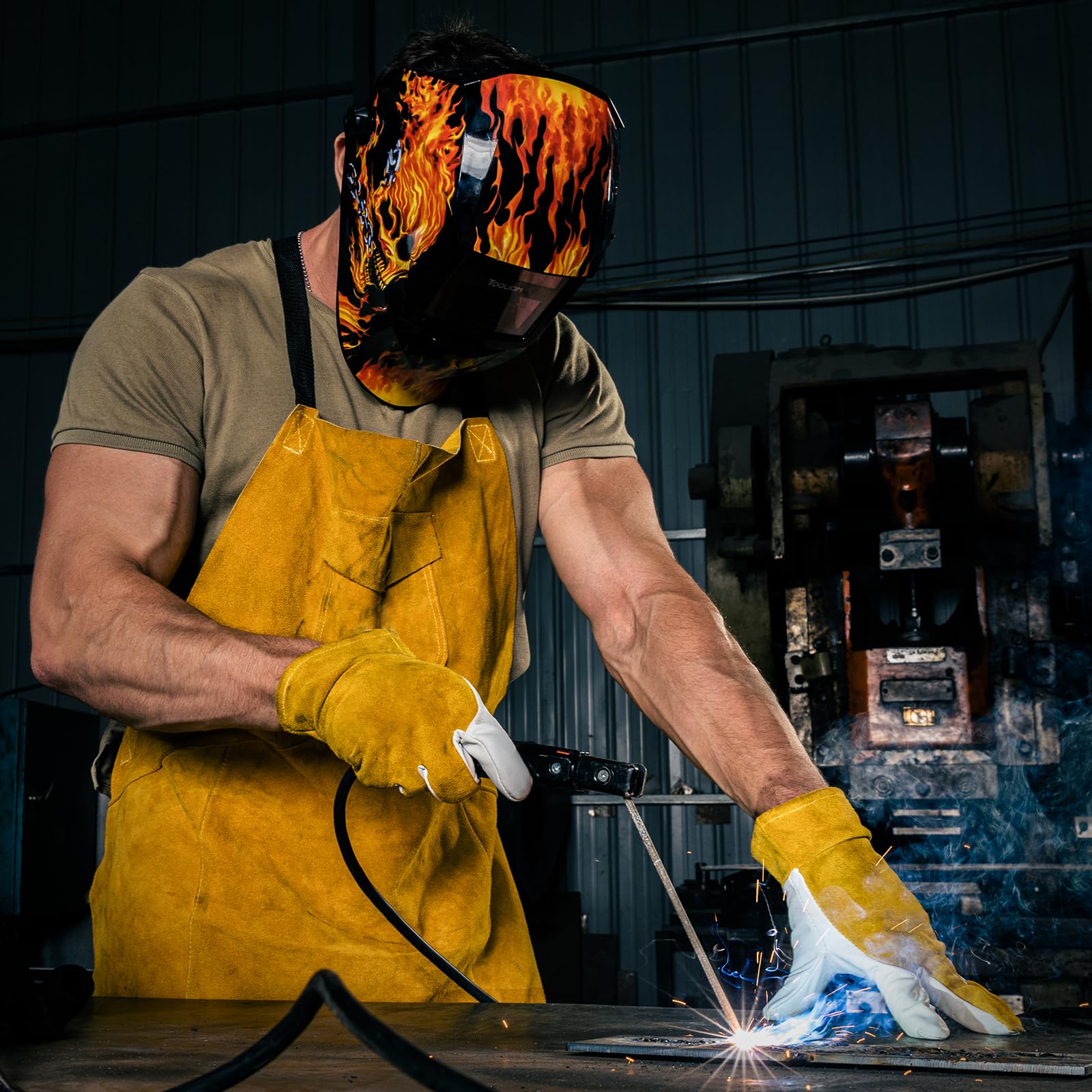 TOOLIOM Welding Helmet Auto Darkening Solar Powered with Adjustable Shade 4/9-13 for TIG MIG ARC Flaming Skull Design Welder Mask