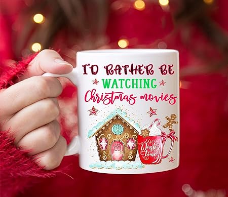 Regali Di Natale Film.Personalizzato I39 D Rather Be Guardando Film Christmas Mug Casa Di Marzapane Regali Di Natale Per Gli Amanti Dei Libri Libro Di Natale Tazza Amazon It Casa E Cucina