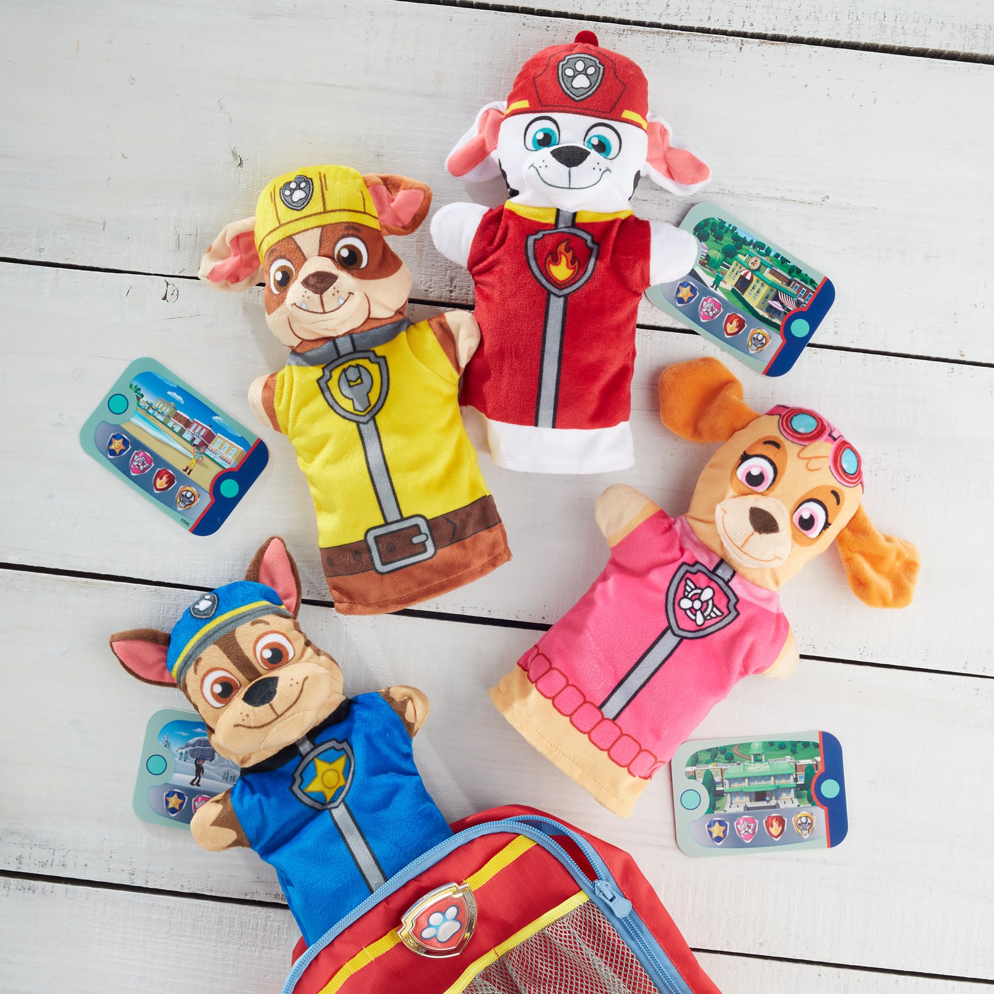Melissa & Doug PAW Patrol Hand Puppets (4 Puppets, 4 Cards)