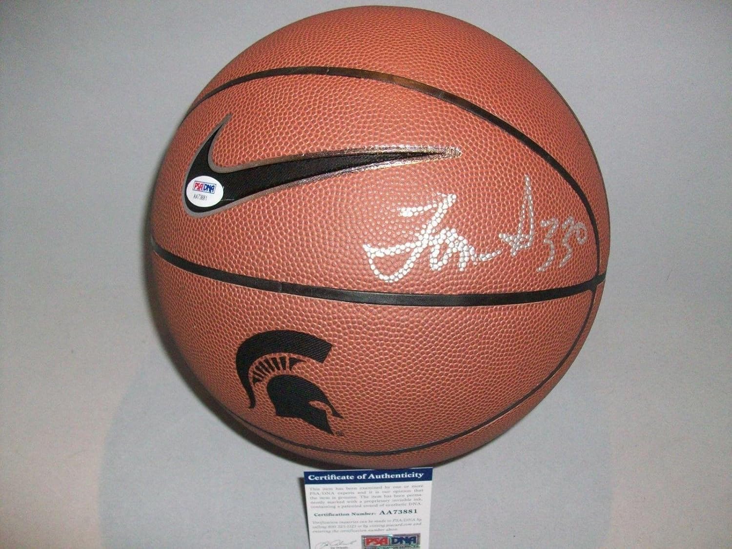 tom izzo autographed basketball