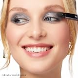 Julep Rainstorm Crème-to-Powder Eyeshadow Stick 101 Waterproof view 3