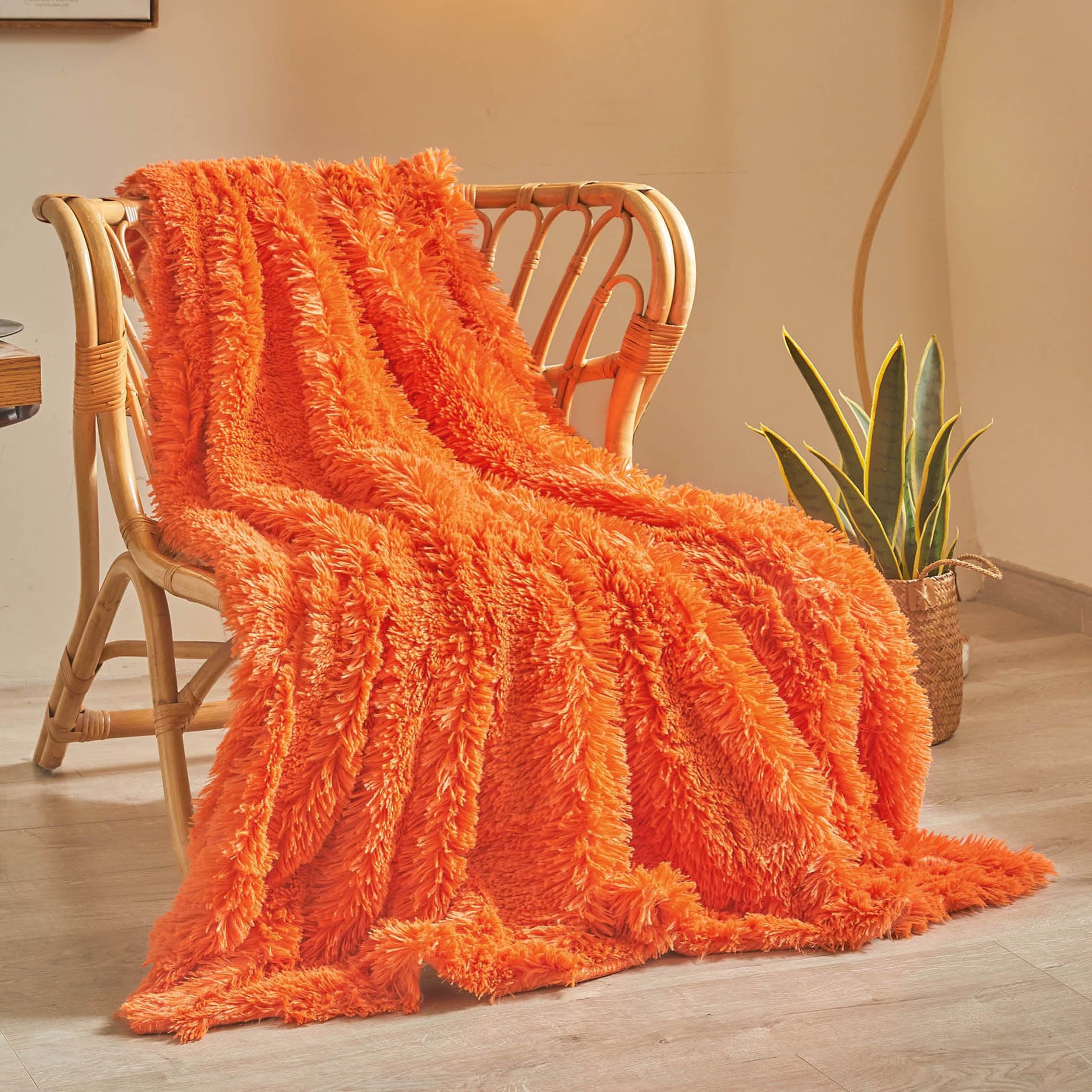 XeGe Luxury Faux Fur Bed Blanket, Orange Soft Twin Double Fluffy Throw, Shaggy Plush Decorative Blanket, Cute Furry Fuzzy Bed Throw for Bedroom Living Room Sofa, Orange, Twin/Double