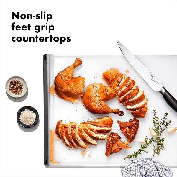 OXO GOOD GRIPS PLASTIC CARVING & CUTTING BOARD