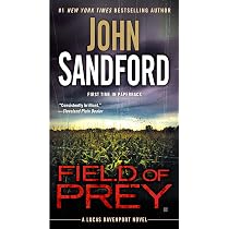 Amazon.com: Field of Prey (Lucas Davenport): 9780425275115 ...