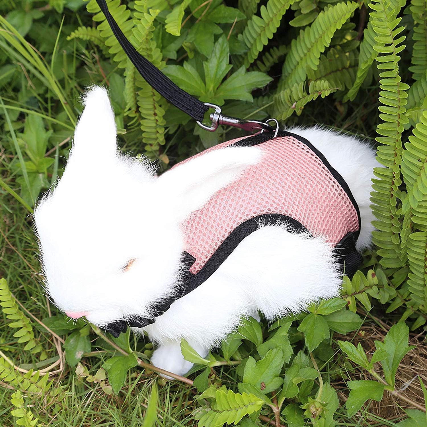 HAPPY HACHI Rabbits Harness, With Elastic Lead, Adjustable Rabbit Harness And Lead Set, Mesh Vest for Hamsters Small Cats Guinea Pig Walking(L, Pink)