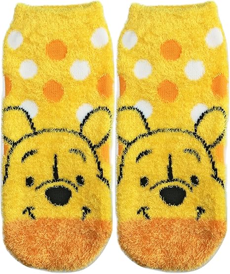Amazon ディズニー もこもこ靴下 くまのプーさん イエロー オレンジ 22cm 24cm Awds4769j おもちゃ雑貨 おもちゃ