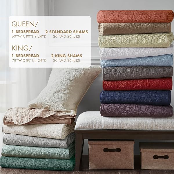 MADISON PARK QUEBEC SPLIT CORNER QUILTED BEDSPREAD CLASSIC TRADITIONAL DESIGN ALL SEASON, LIGHTWEIGHT, BEDDING SET, MATCHING SHAMS, QUEEN, DAMASK QUILTED CREAM 3 PIECE