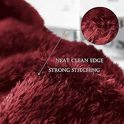 Exclusivo Mezcla Plush Fuzzy Fleece Throw Blanket