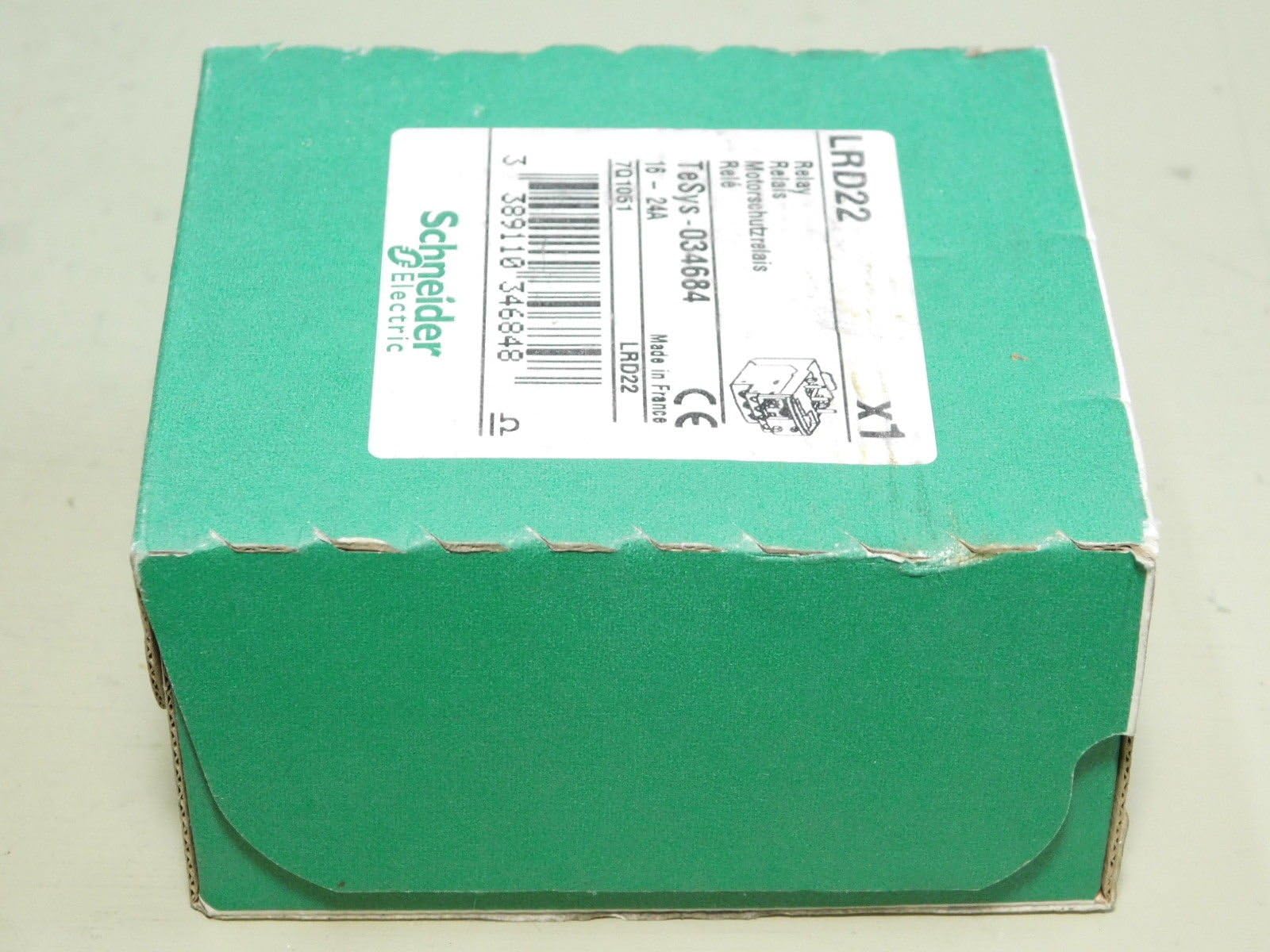 BRAND NEW - Schneider Electric TeSys LRD22 Relay (034684)