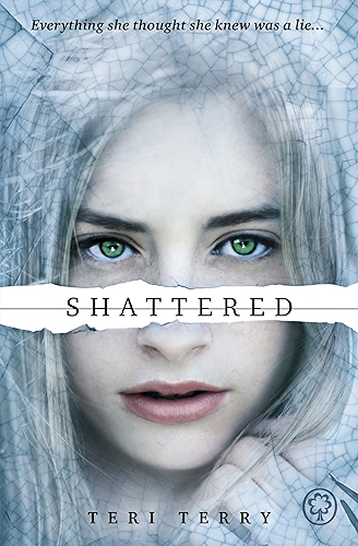 Download Shattered: Book 3 (Slated Trilogy) (English Edition) PDF